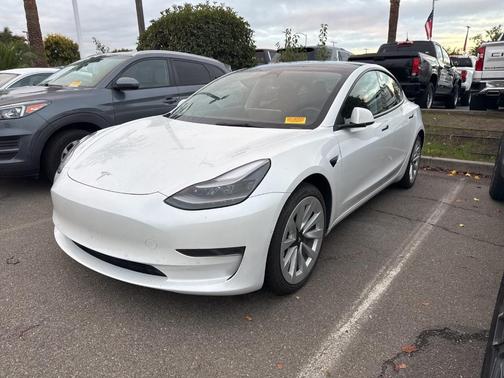 2022 Tesla Model 3 Base