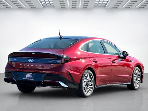 2025 Hyundai SONATA Hybrid Limited
