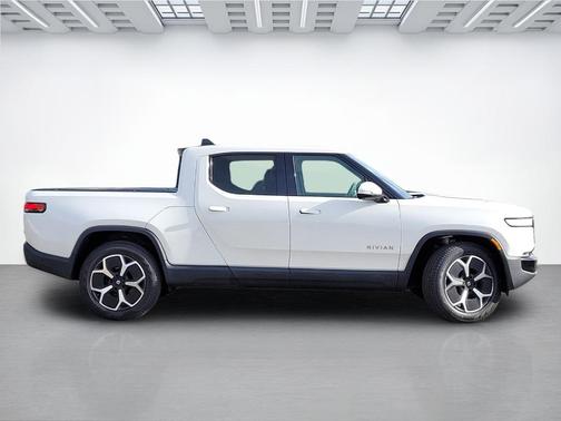 2022 Rivian R1T Adventure Package