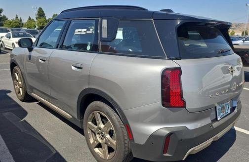 2025 MINI Countryman S