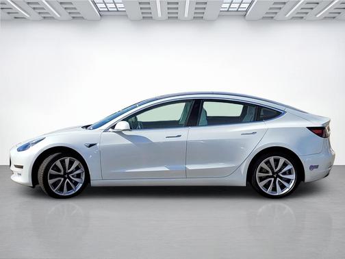 2018 Tesla Model 3 Mid Range