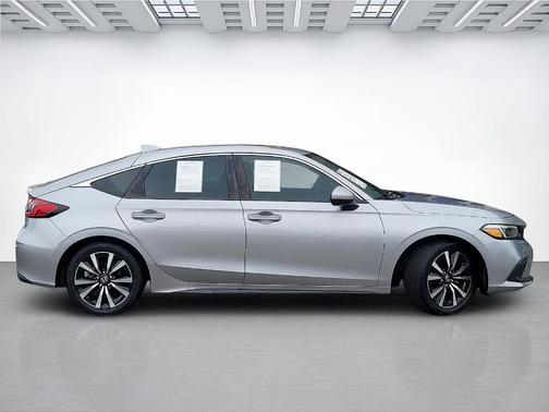 Lunar Silver Metallic 2022 Honda Civic EX-L