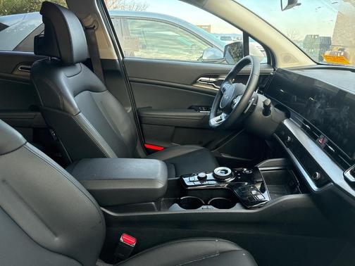 2025 Kia Sportage Hybrid EX