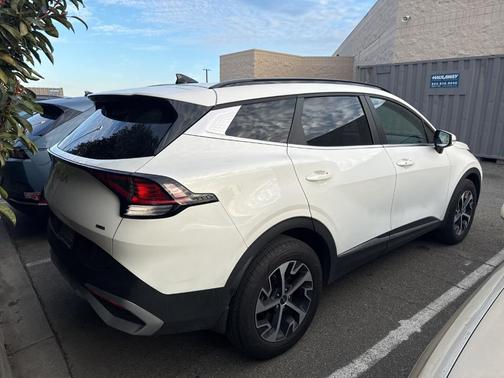 2025 Kia Sportage Hybrid EX