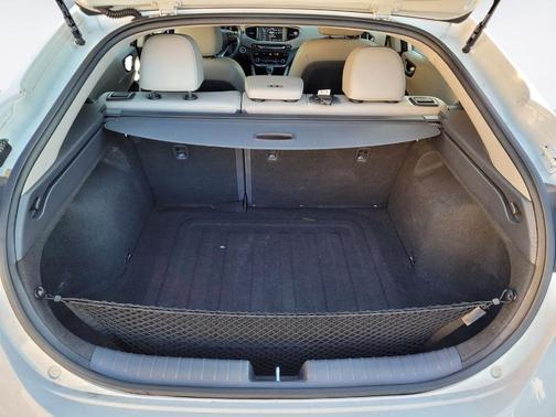 2018 Hyundai IONIQ Hybrid Limited