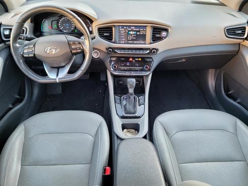 2018 Hyundai IONIQ Hybrid Limited