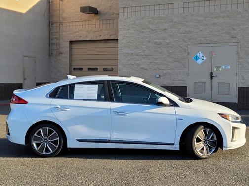 2018 Hyundai IONIQ Hybrid Limited