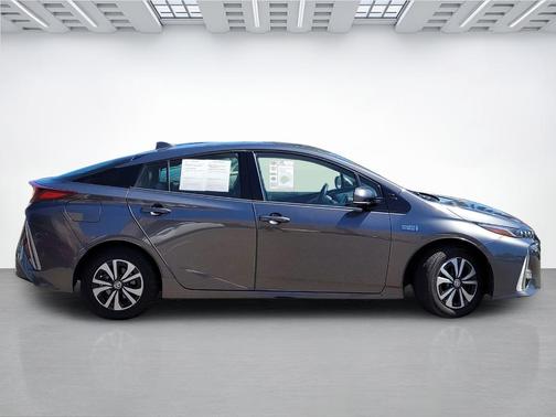 2017 Toyota Prius Prime Advanced