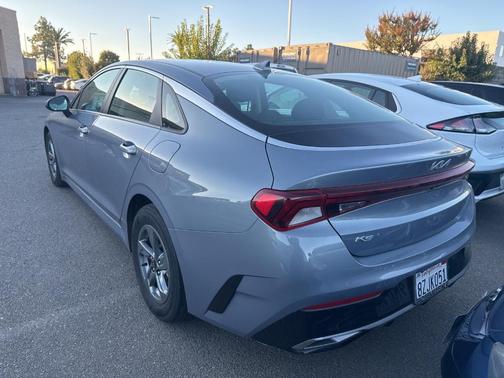 2022 Kia K5 LXS