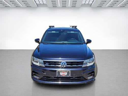 2020 Volkswagen Tiguan 2.0T SE R-Line Black