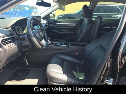 Black 2024 Nissan Altima 2.5 SR