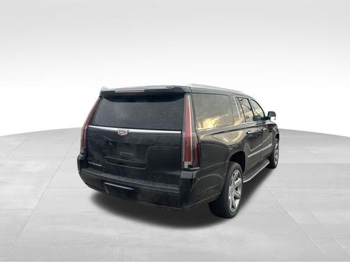 2020 Cadillac Escalade ESV Luxury