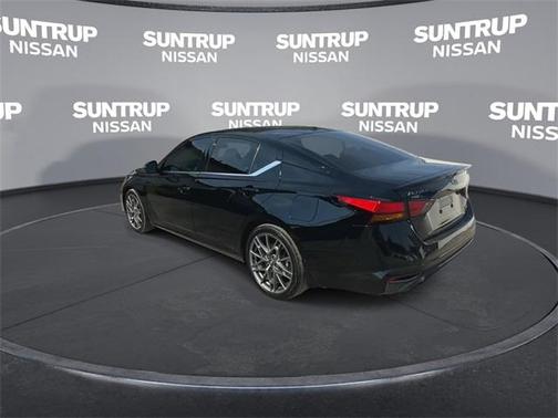 2024 Nissan Altima 2.0 SR