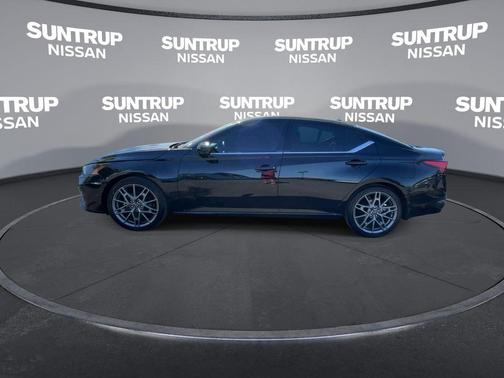 2024 Nissan Altima 2.0 SR