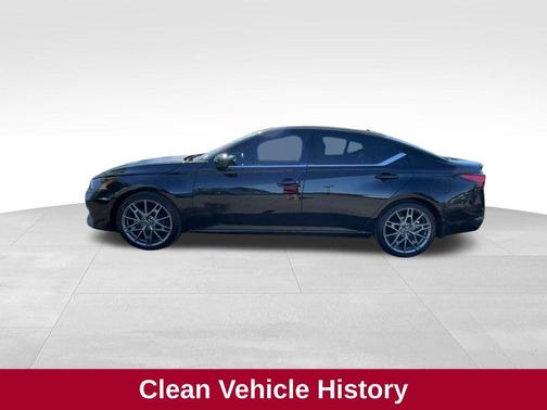 2024 Nissan Altima 2.0 SR