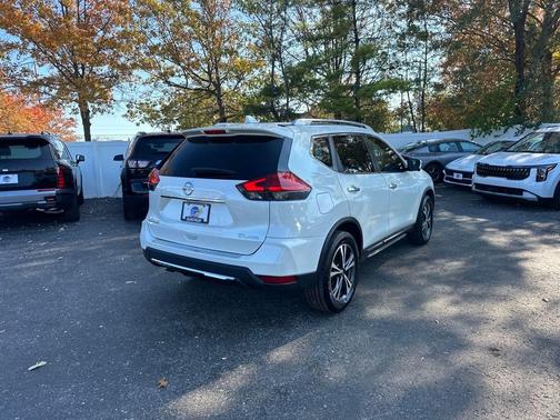 2017 Nissan Rogue SL