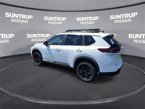 2025 Nissan Rogue Rock Creek