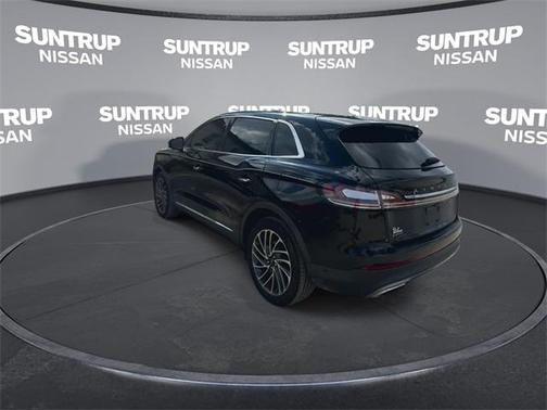 2020 Lincoln Nautilus Reserve