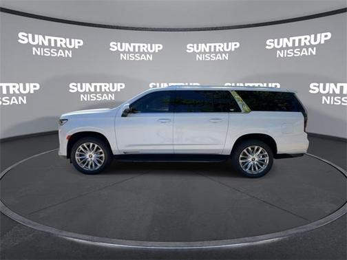 2024 Cadillac Escalade ESV Premium Luxury
