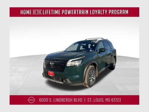 2024 Nissan Pathfinder SL