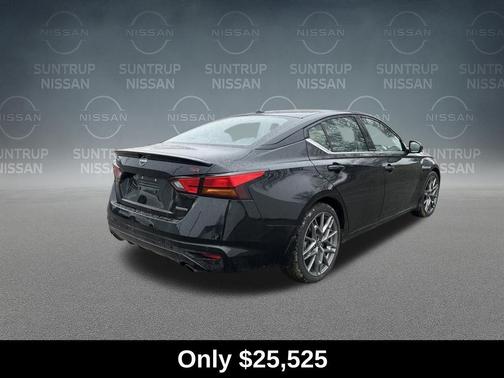 2024 Nissan Altima 2.0 SR