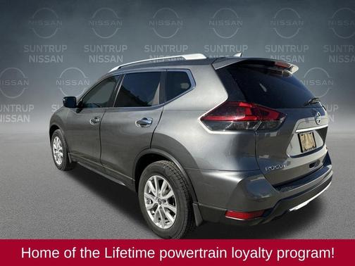 2018 Nissan Rogue SV