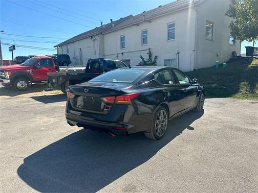 2024 Nissan Altima 2.0 SR