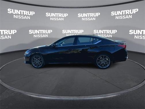 2024 Nissan Altima 2.0 SR
