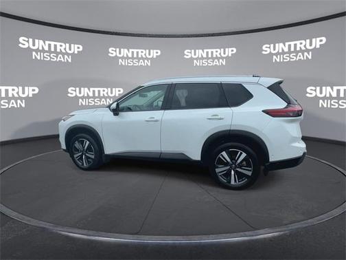 2024 Nissan Rogue SL