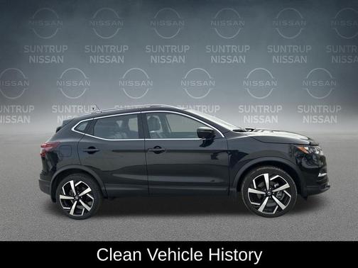 2022 Nissan Rogue Sport SL