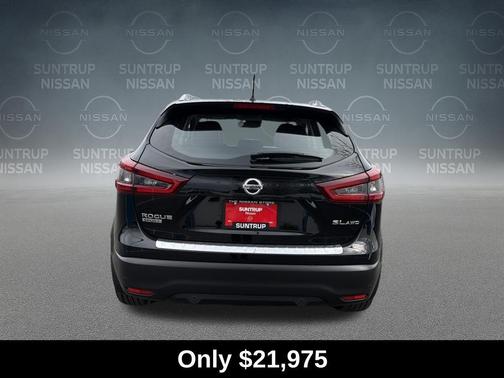 2022 Nissan Rogue Sport SL