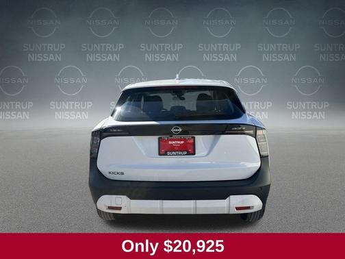 2025 Nissan Kicks S