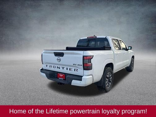 2022 Nissan Frontier SV