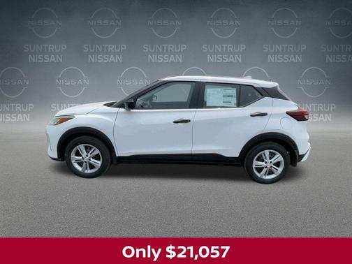 2025 Nissan Kicks Play S