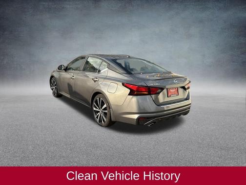 2021 Nissan Altima 2.5 SR