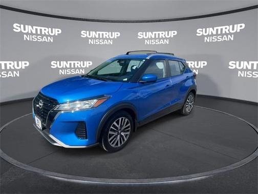 2022 Nissan Kicks SV
