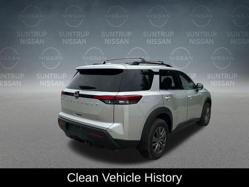 Brilliant Silver Metallic 2025 Nissan Pathfinder SV