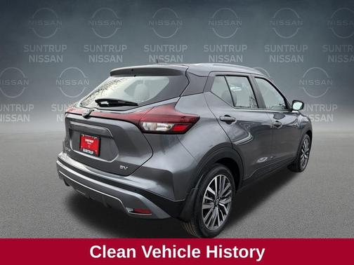 2022 Nissan Kicks SV