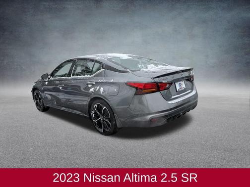 2023 Nissan Altima 2.5 SR