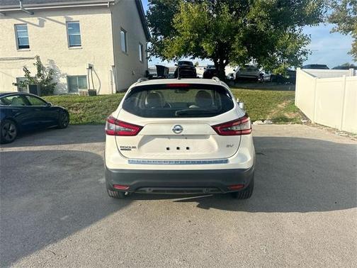 2020 Nissan Rogue Sport SV