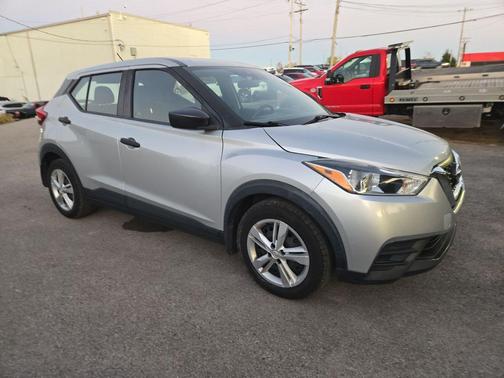 2020 Nissan Kicks S