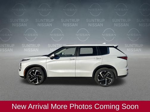 2024 Mitsubishi Outlander SE Black Edition