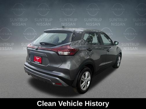Gun Metallic 2023 Nissan Kicks S