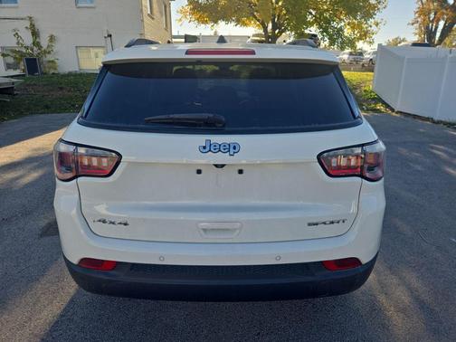 2017 Jeep Compass Sport