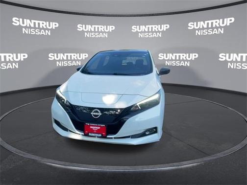 2023 Nissan Leaf SV PLUS
