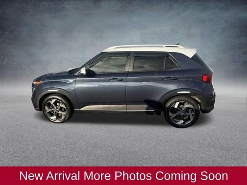 2022 Hyundai VENUE Limited