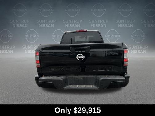 Super Black 2025 Nissan Frontier SV