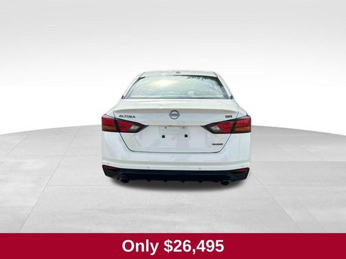 2024 Nissan Altima 2.0 SR