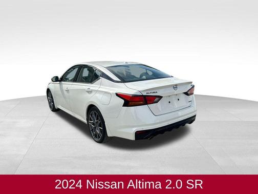 2024 Nissan Altima 2.0 SR