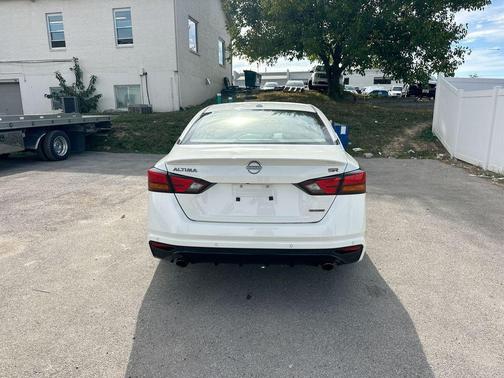 2024 Nissan Altima 2.0 SR